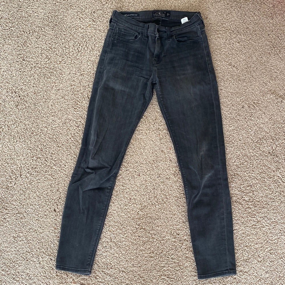Black lucky jeans size 26